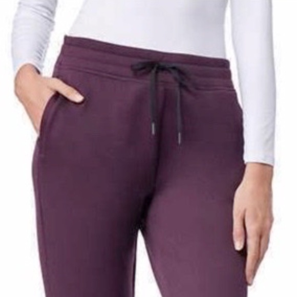 Plum Jogger - Picture 1 of 5